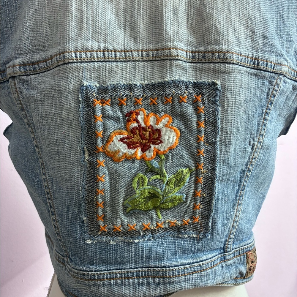 Women’s Distressed Cropped Denim Vest, L,  Blue, Upcycled/Sustainable Fashion - Picture 7 of 9